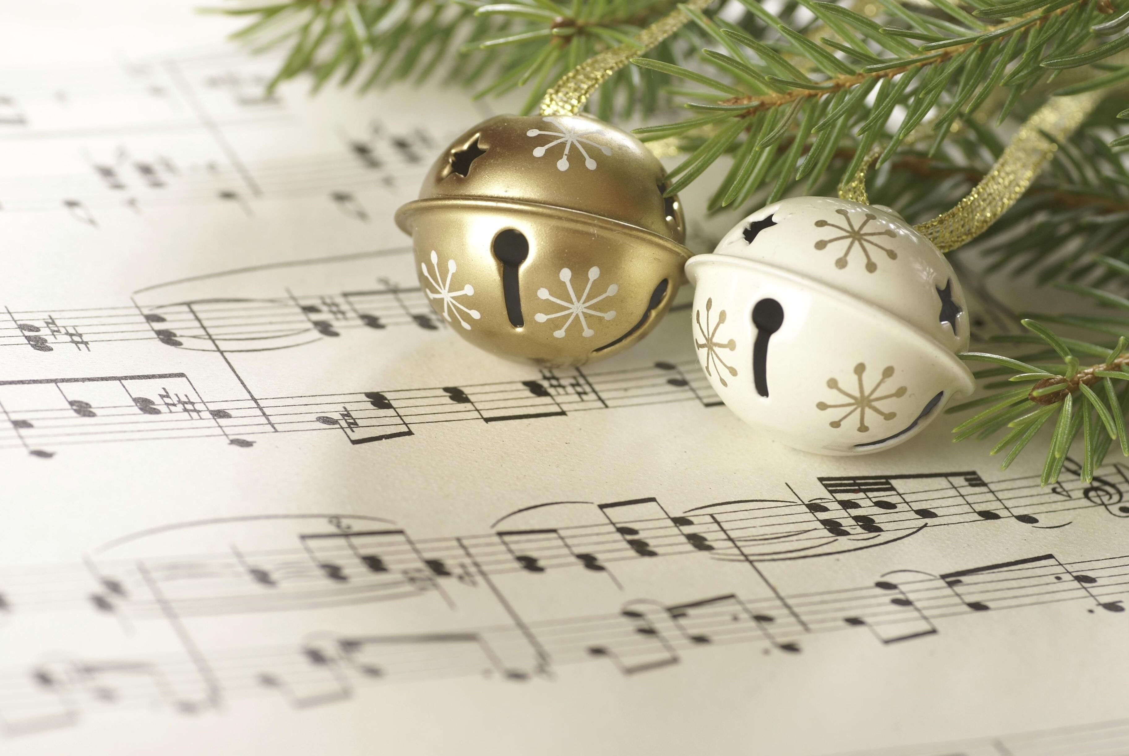 Как рождественская музыка в магазинах заставляет вас тратить больше