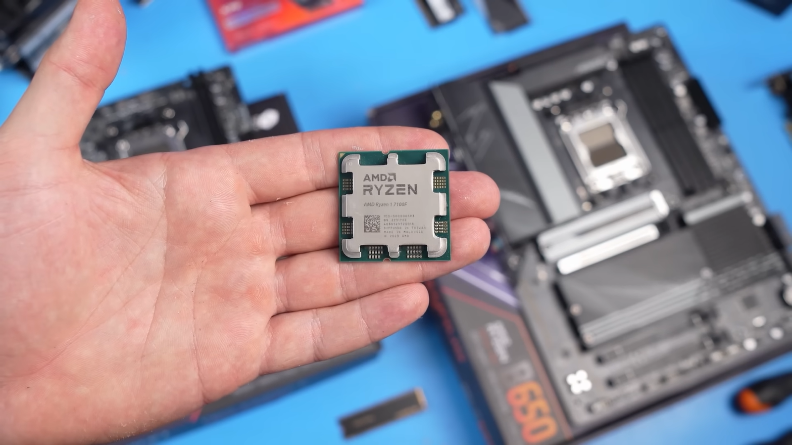 Процессор Ryzen 5 7500F сделали одноядерным и проверили его в играх и приложениях