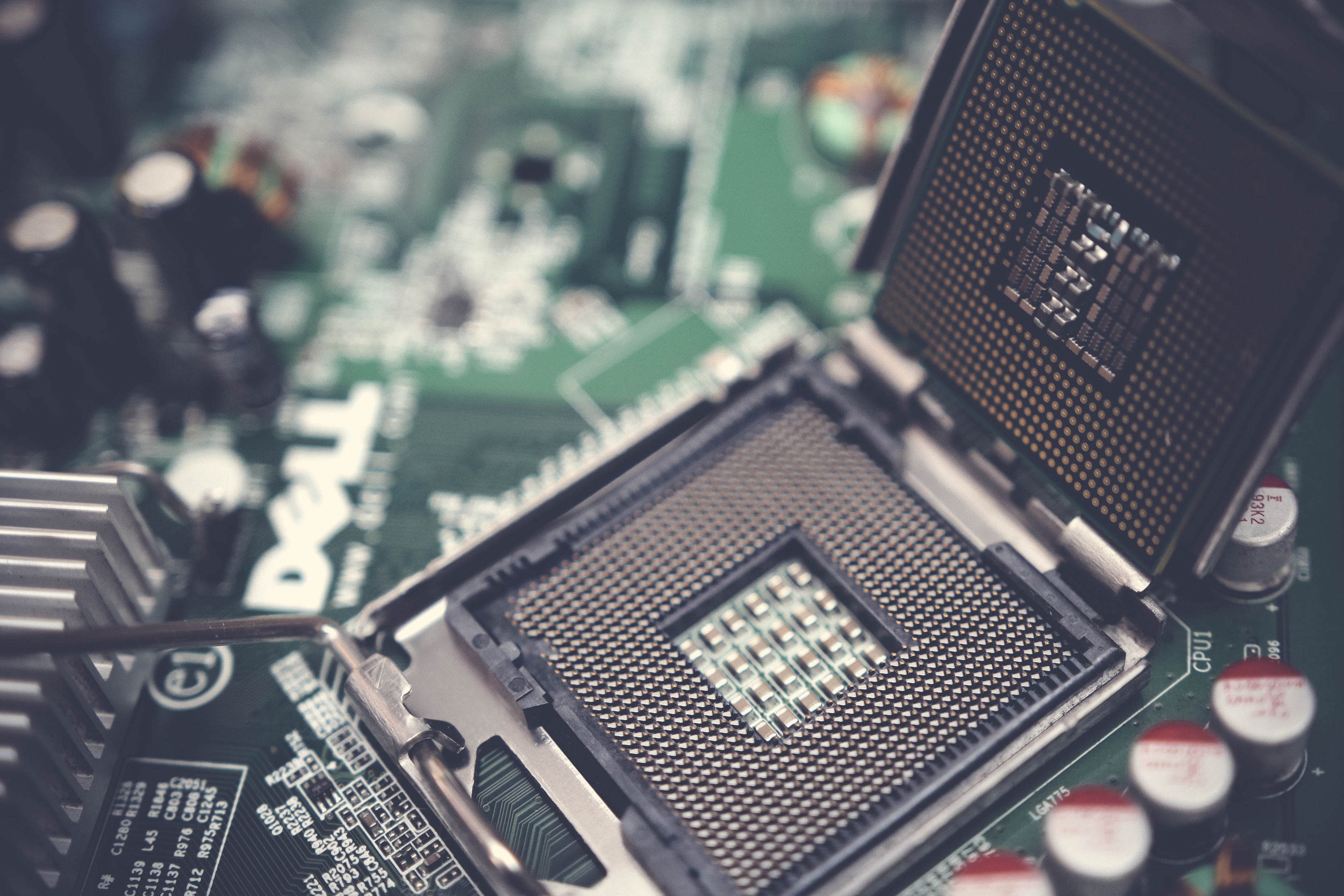 ИИ-чипы от Samsung и Naver оказались энергоэффективнее аналогов Google и Nvidia