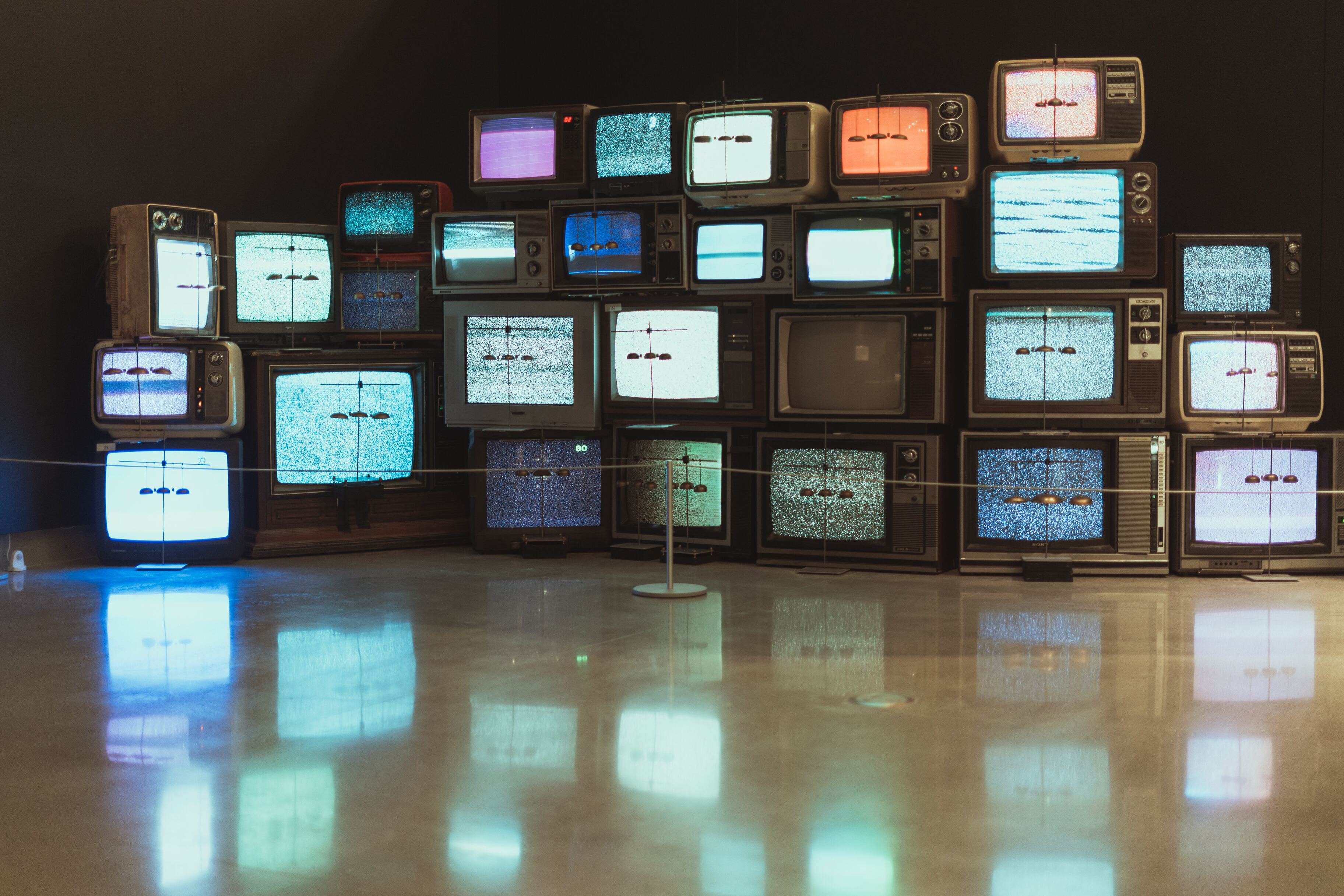 Эксперт: Smart-телевизоры будущего будут создавать для вас кино и телешоу с помощью нейросетей