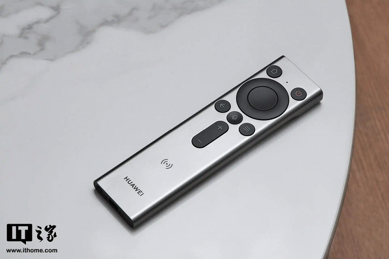 Huawei представила необычный 85-дюймовый телевизор с жестовым управлением через пульт