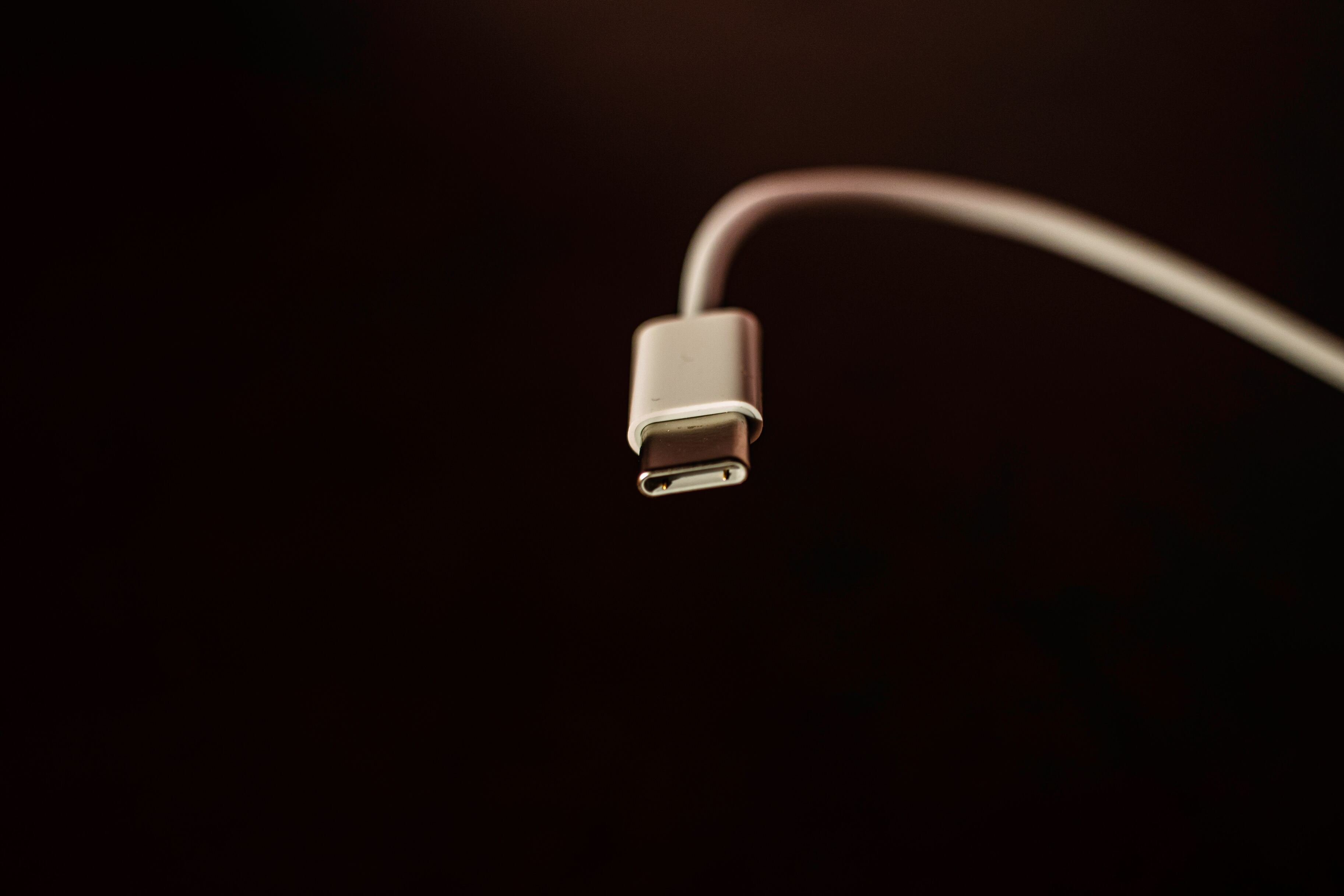 ЕС стандартизировал зарядку: USB Type-C теперь обязателен для гаджетов