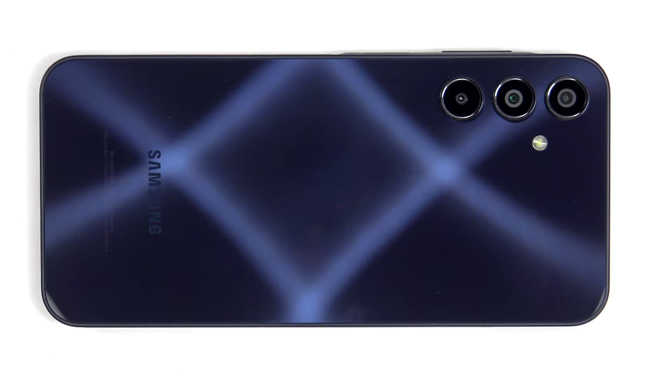 Бюджетный Samsung Galaxy A15 получил 8.5 баллов из 10 за ремонтопригодность