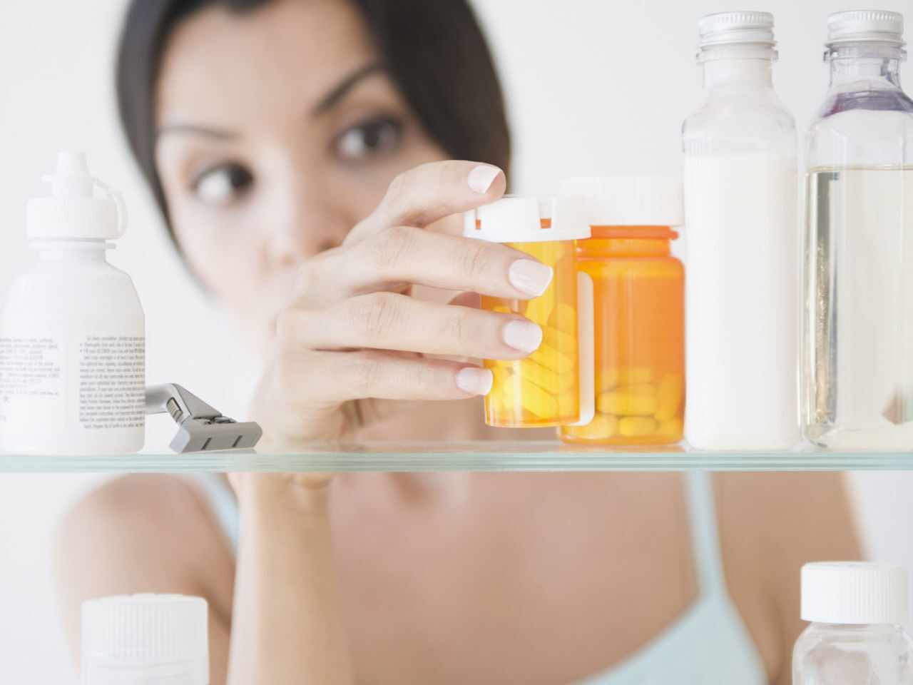 Раскрыта опасность хранения лекарств в ванной комнате