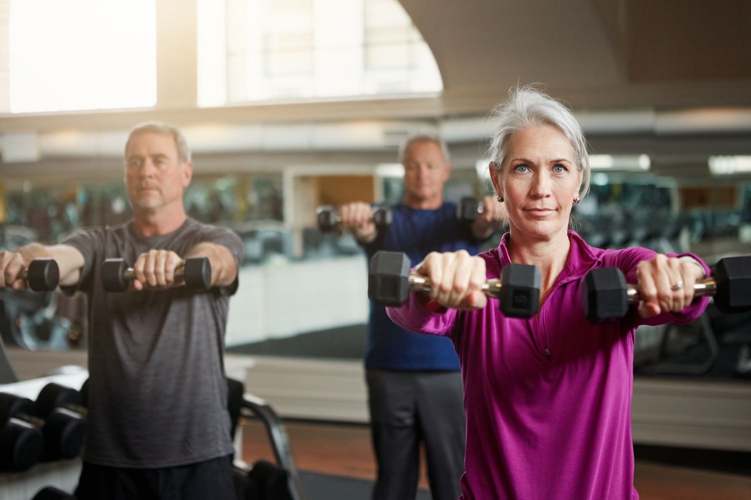 Названа лучшая диета для сохранения мышечной массы и силы у людей старше 65 лет
