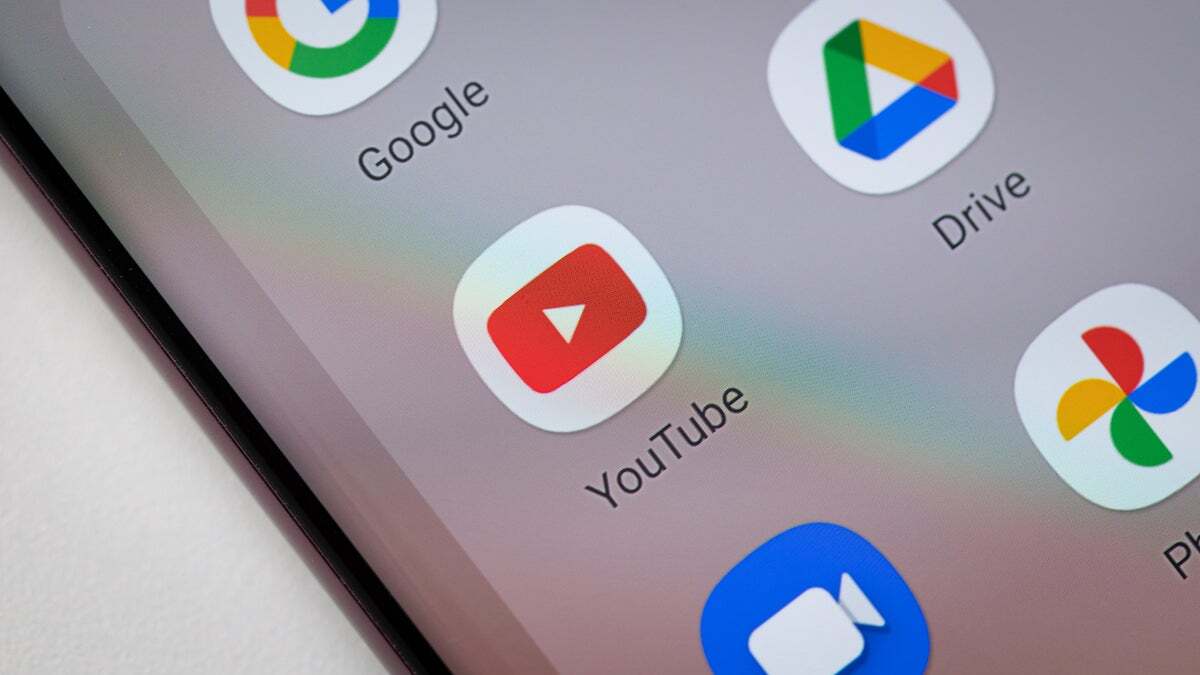 Обновление YouTube для Android сломало приложение у многих пользователей