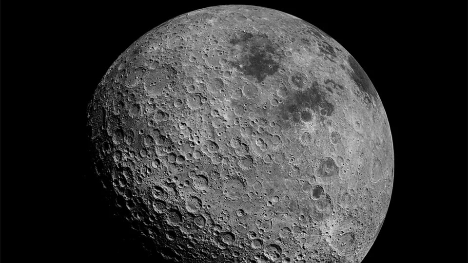 Учёные зафиксировали на Луне постоянные оползни из-за сжатия спутника Земли