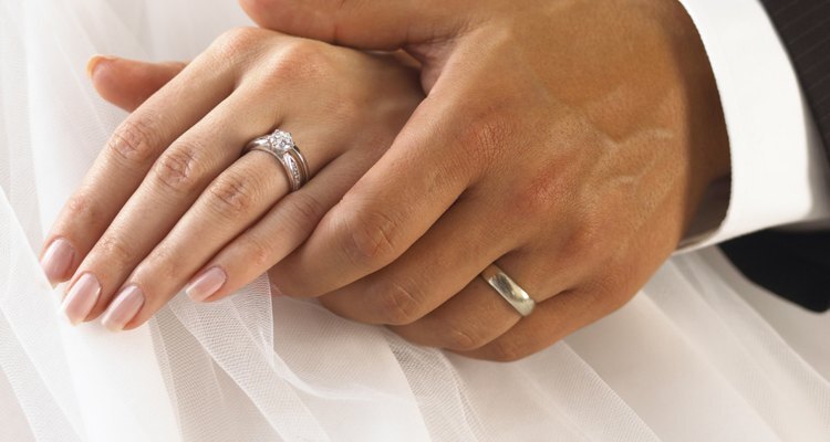 Психологи перечислили главные мифы о браке