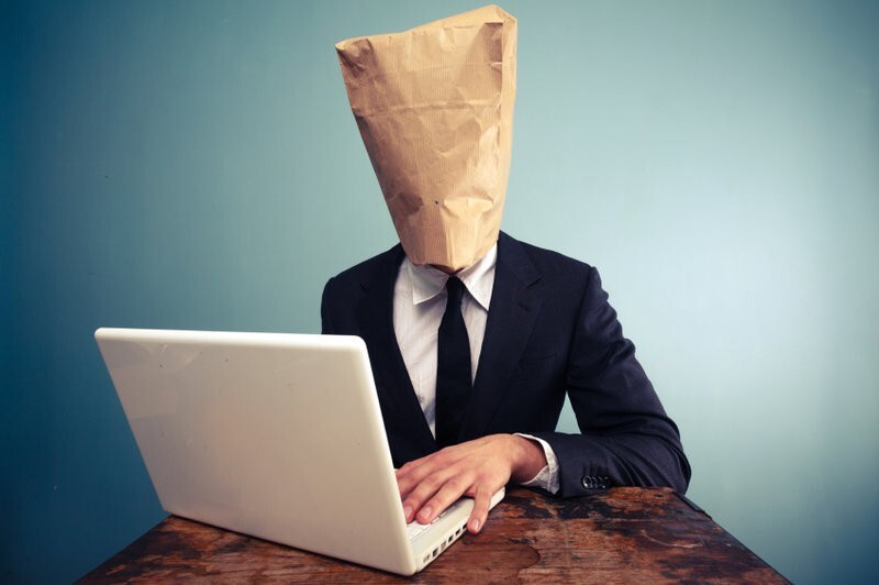 Психологи объяснили, почему люди хотят оставаться анонимными в Интернете