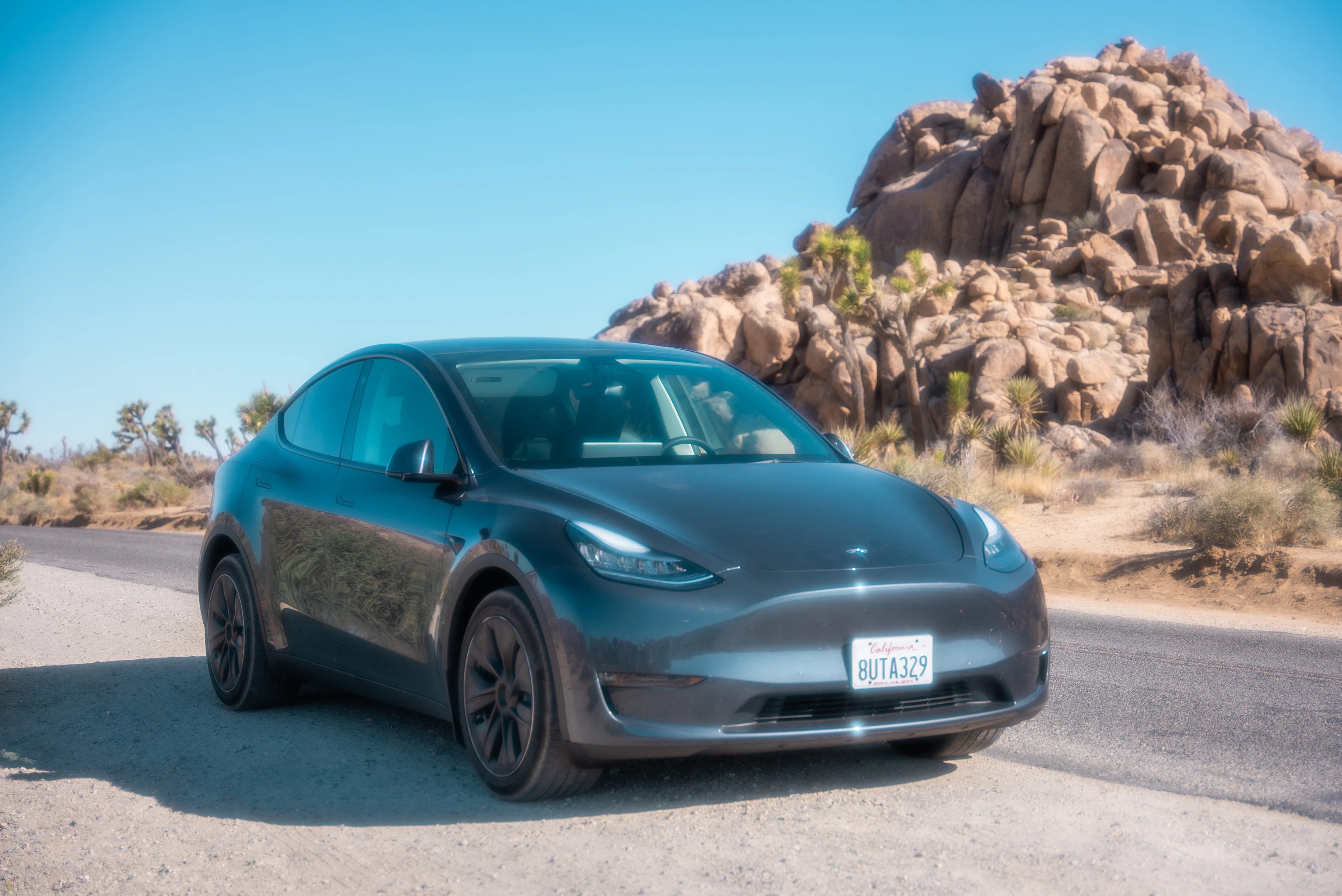 Tesla может отозвать новые машины из-за проблем с гидроусилителем руля