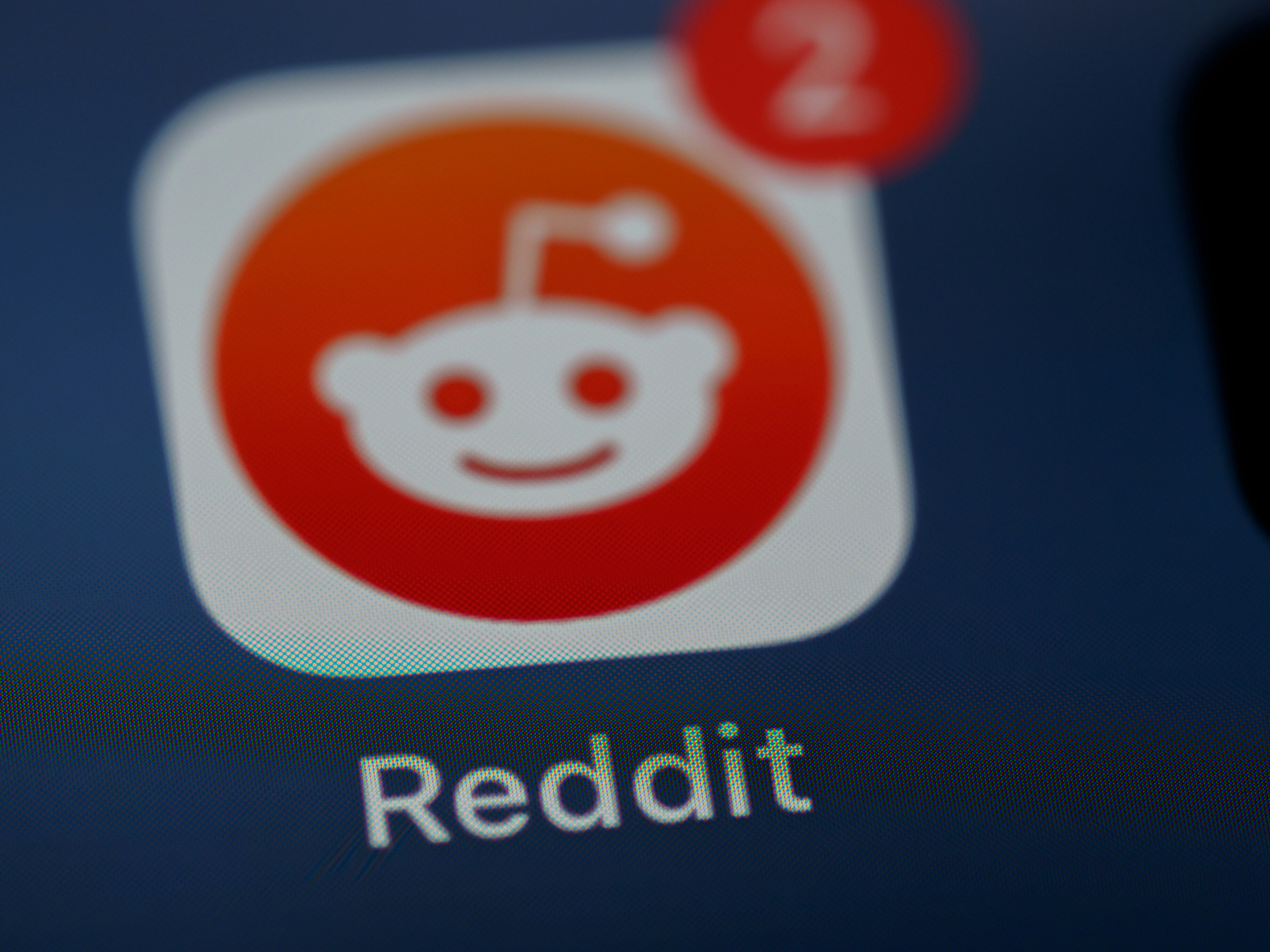 Крупнейший форум Reddit привлек ИИ для борьбы с домогательствами