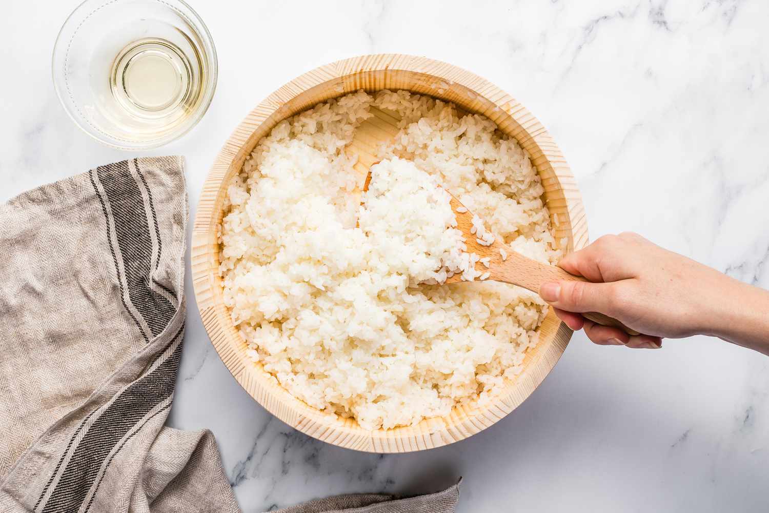 Эксперты объяснили, есть ли смысл мыть рис перед приготовлением