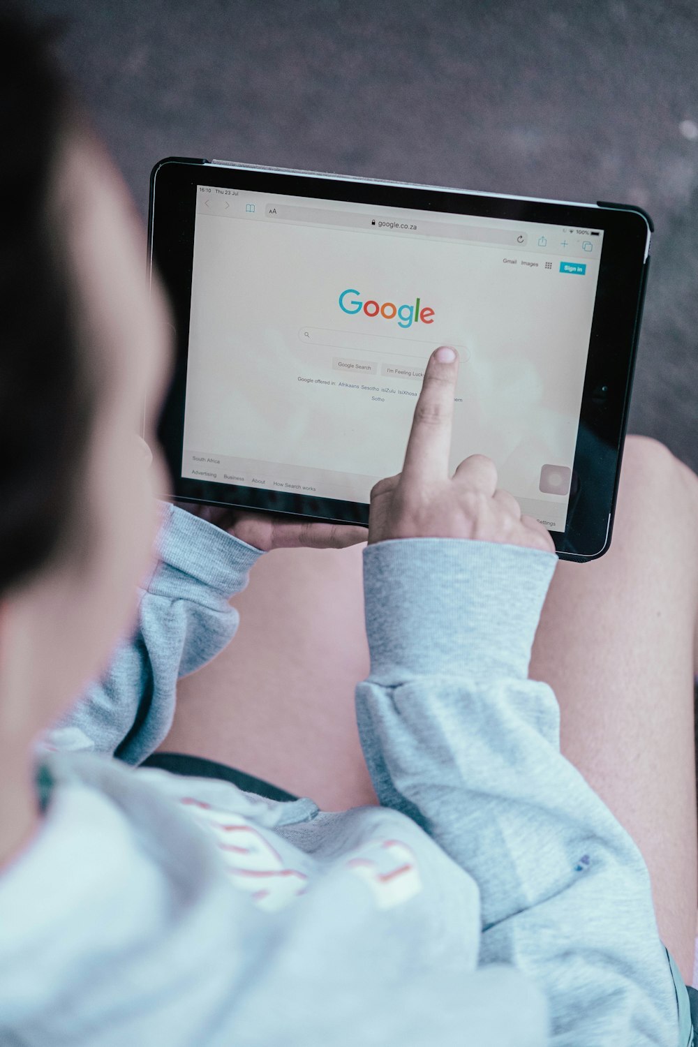 Google пообещала устранить проблему случайного срабатывания Круга для поиска