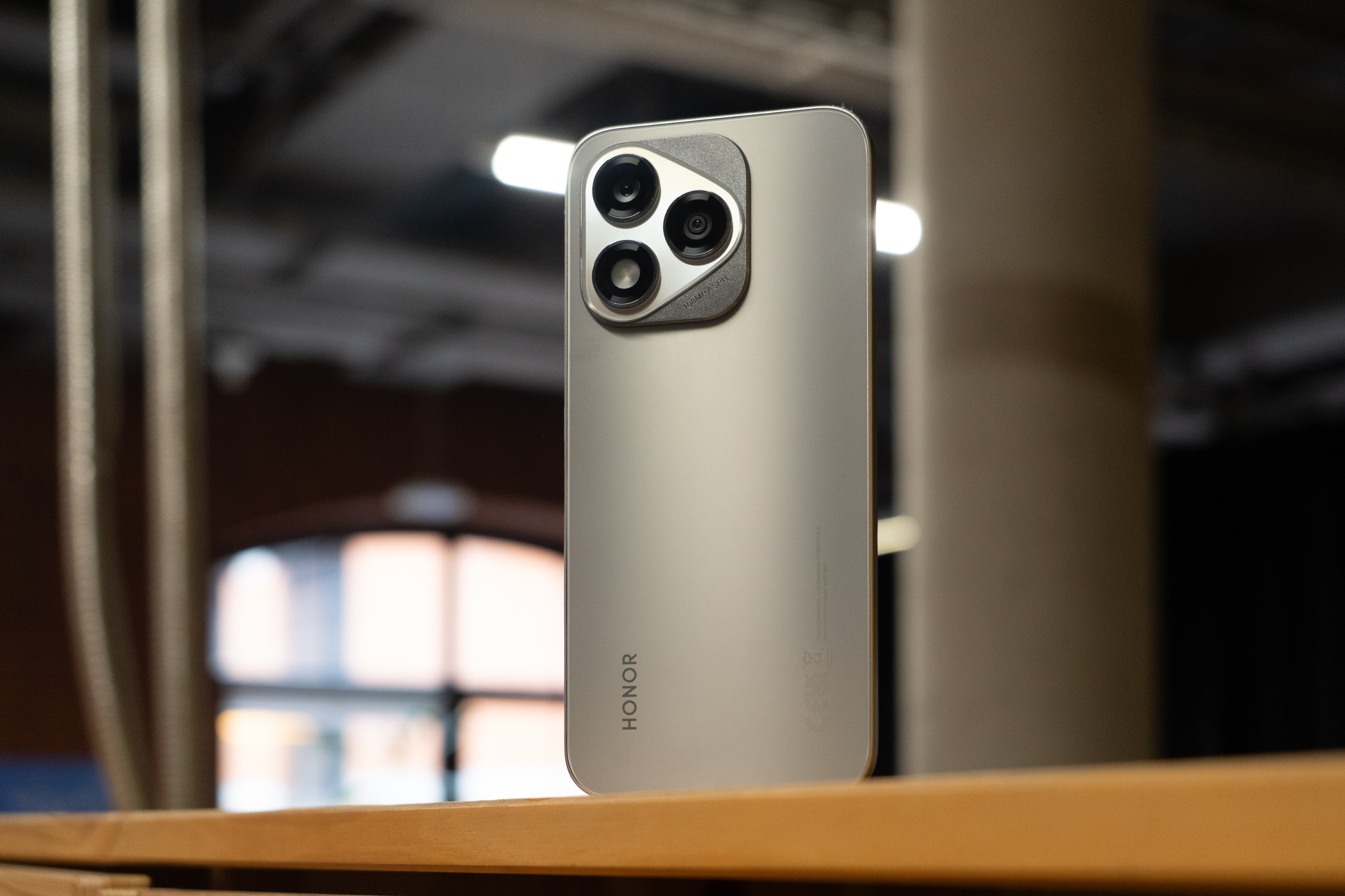 Новый iPhone за 25-30 тысяч рублей вы не купите, но вот его классный аналог на Android 2 da18d97d46fd8aaf8cfd7711411b2c8b4ae06bd7 THE ASHGABAT TIMES