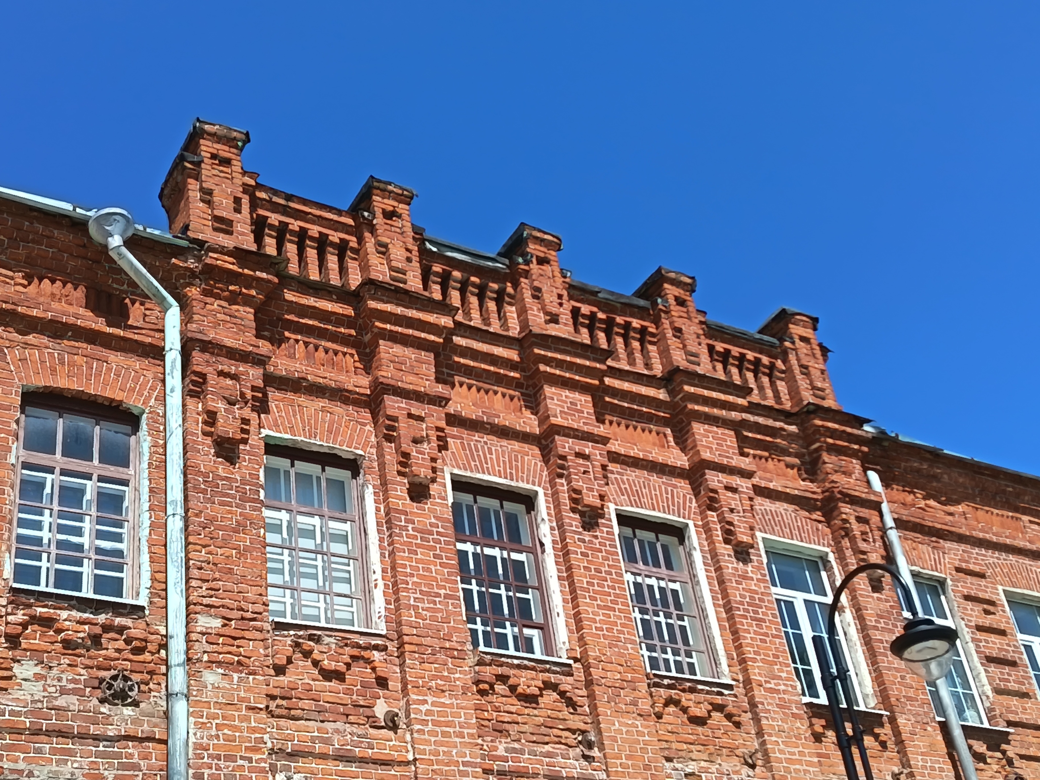 Новый iPhone за 25-30 тысяч рублей вы не купите, но вот его классный аналог на Android 20 efb033058c56195b97b7b9fbc76f60498059b1a7 THE ASHGABAT TIMES