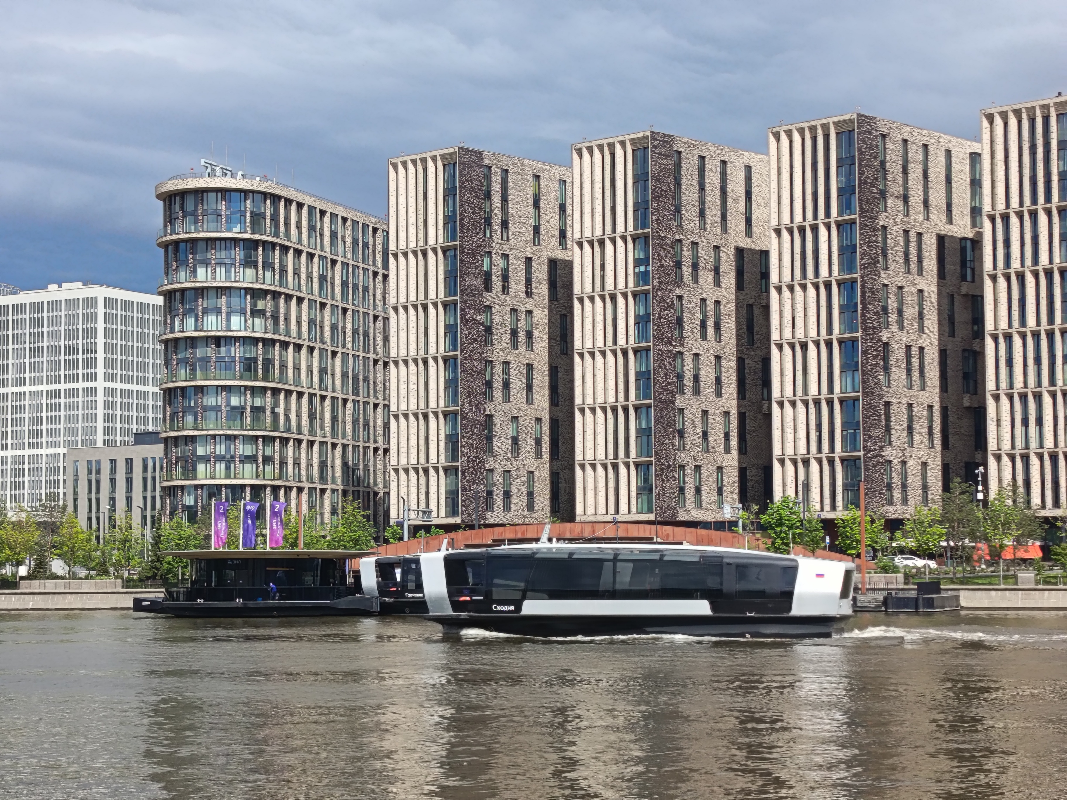 Новый iPhone за 25-30 тысяч рублей вы не купите, но вот его классный аналог на Android 35 dee6273d8346a3b71e4007c95230ce8dfd17b807 THE ASHGABAT TIMES