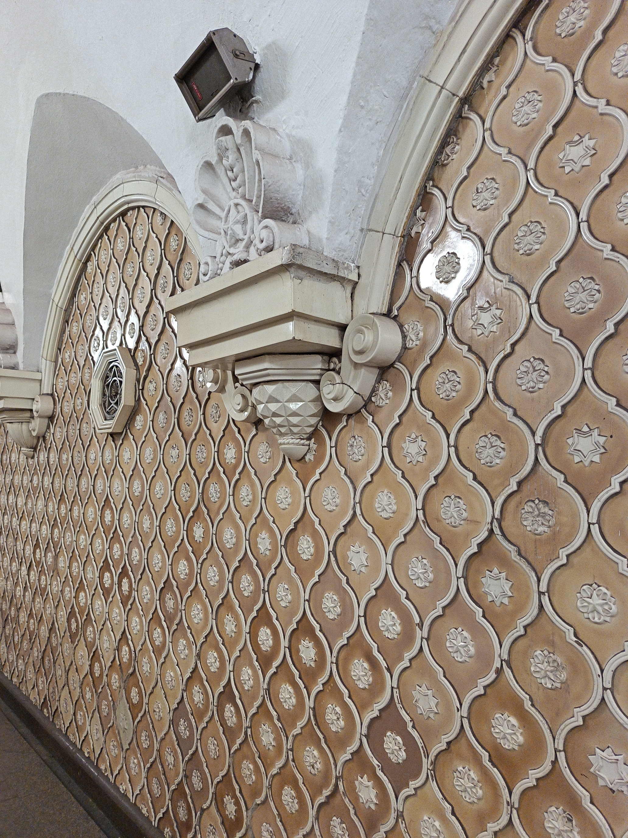 Новый iPhone за 25-30 тысяч рублей вы не купите, но вот его классный аналог на Android 41 d0186745cff27b64e60c1cd6a97f91facc4abb8f THE ASHGABAT TIMES