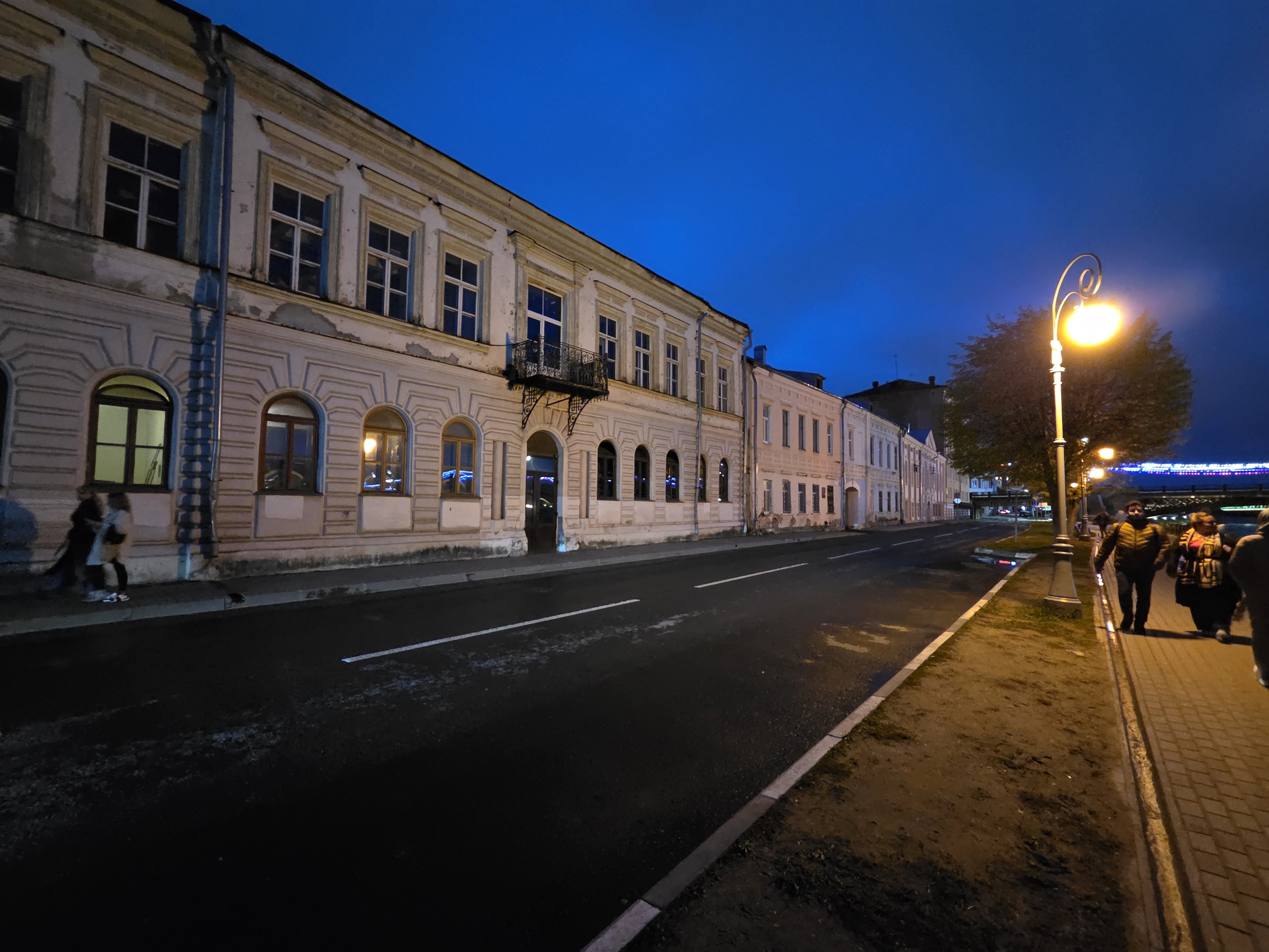 Выглядит как реклама, но нам пoфигy: сравнение Tecno Camon 40 Pro 5G и Samsung Galaxy S25 90 05bcfe5235ab355167f23d1ee6b3fb6cdbd79260 THE ASHGABAT TIMES