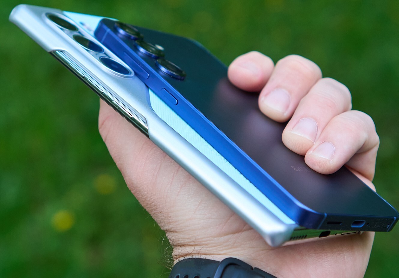 Выглядит как реклама, но нам пoфигy: сравнение Tecno Camon 40 Pro 5G и Samsung Galaxy S25 10 9539fdb6c0ad645a12825f6ccde4fff30e349f2f THE ASHGABAT TIMES