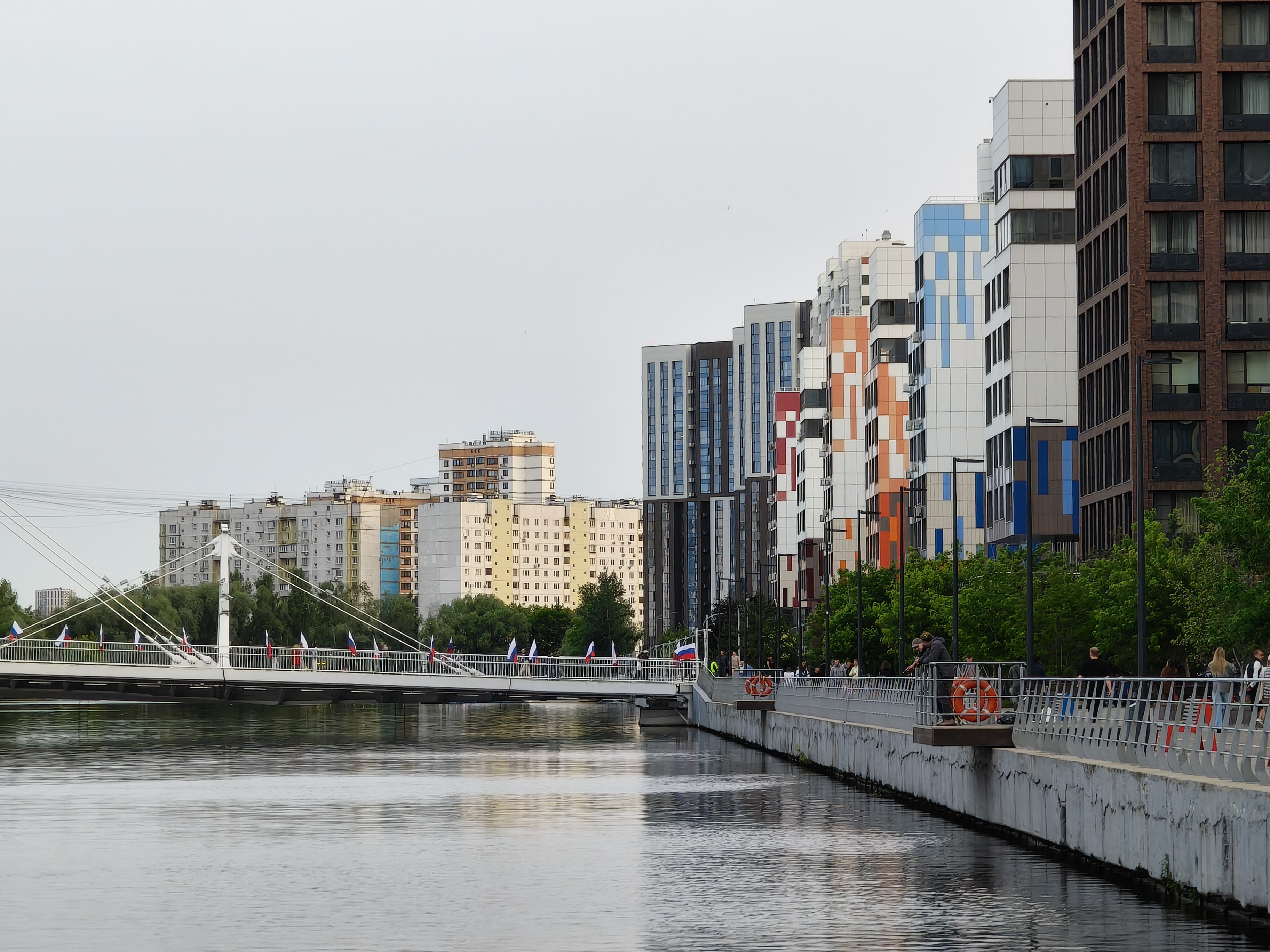 Китайская мощь, британский шарм от Aston Martin: realme GT 7 Dream Edition 19 49fe438a15132b0758b26736f4aa29b23608c939 THE ASHGABAT TIMES