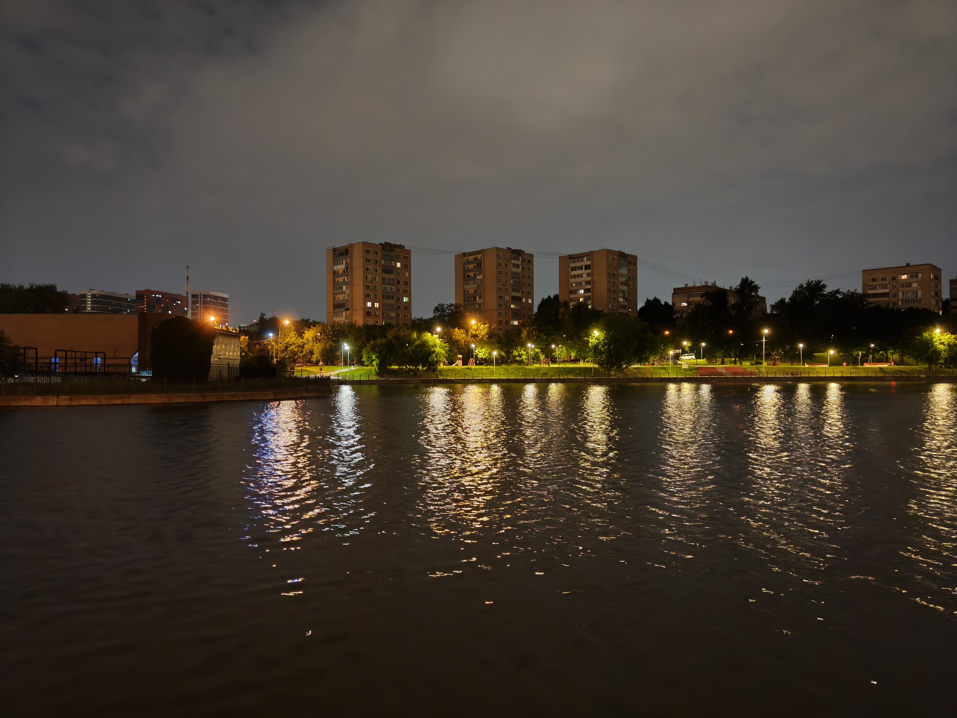 Китайская мощь, британский шарм от Aston Martin: realme GT 7 Dream Edition 12 19738a82ded374472aa4f80961b546283896022c THE ASHGABAT TIMES