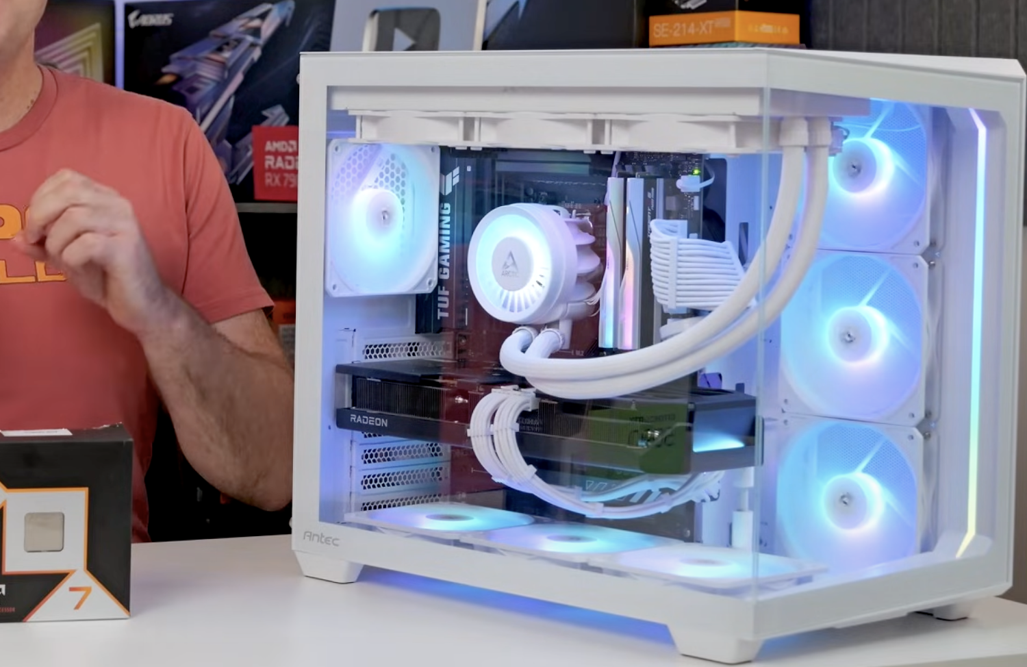 Ryzen 7 9800X3D признали самым быстрым игровым процессором 2025 г. по версии PC Builder
