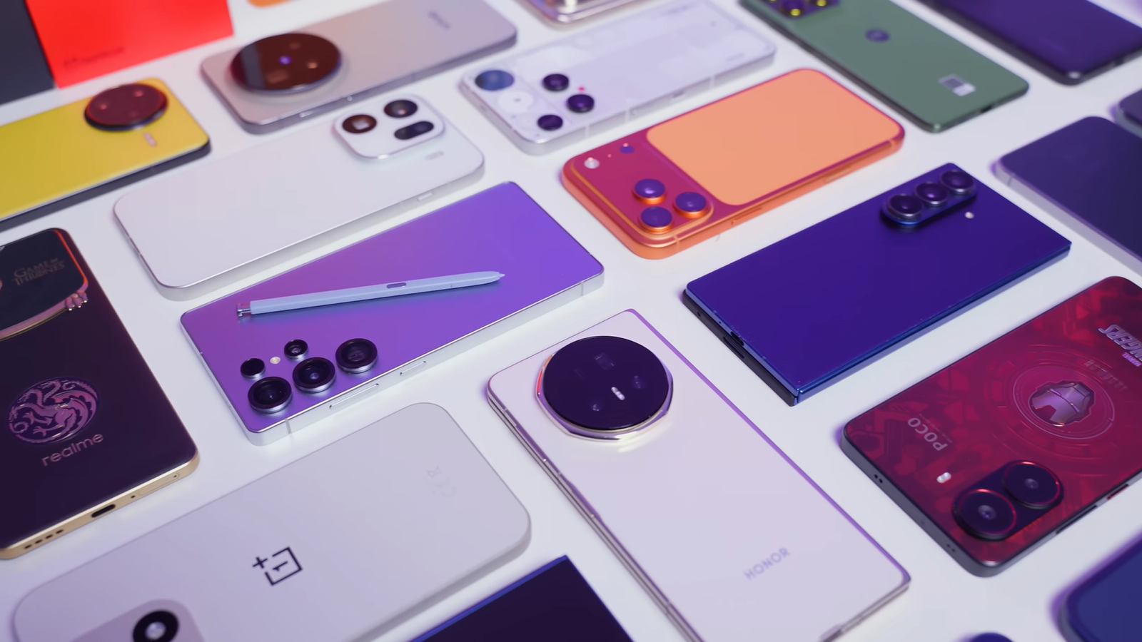 Западный блогер перечислил пять лучших смартфонов на конец 2025 г.