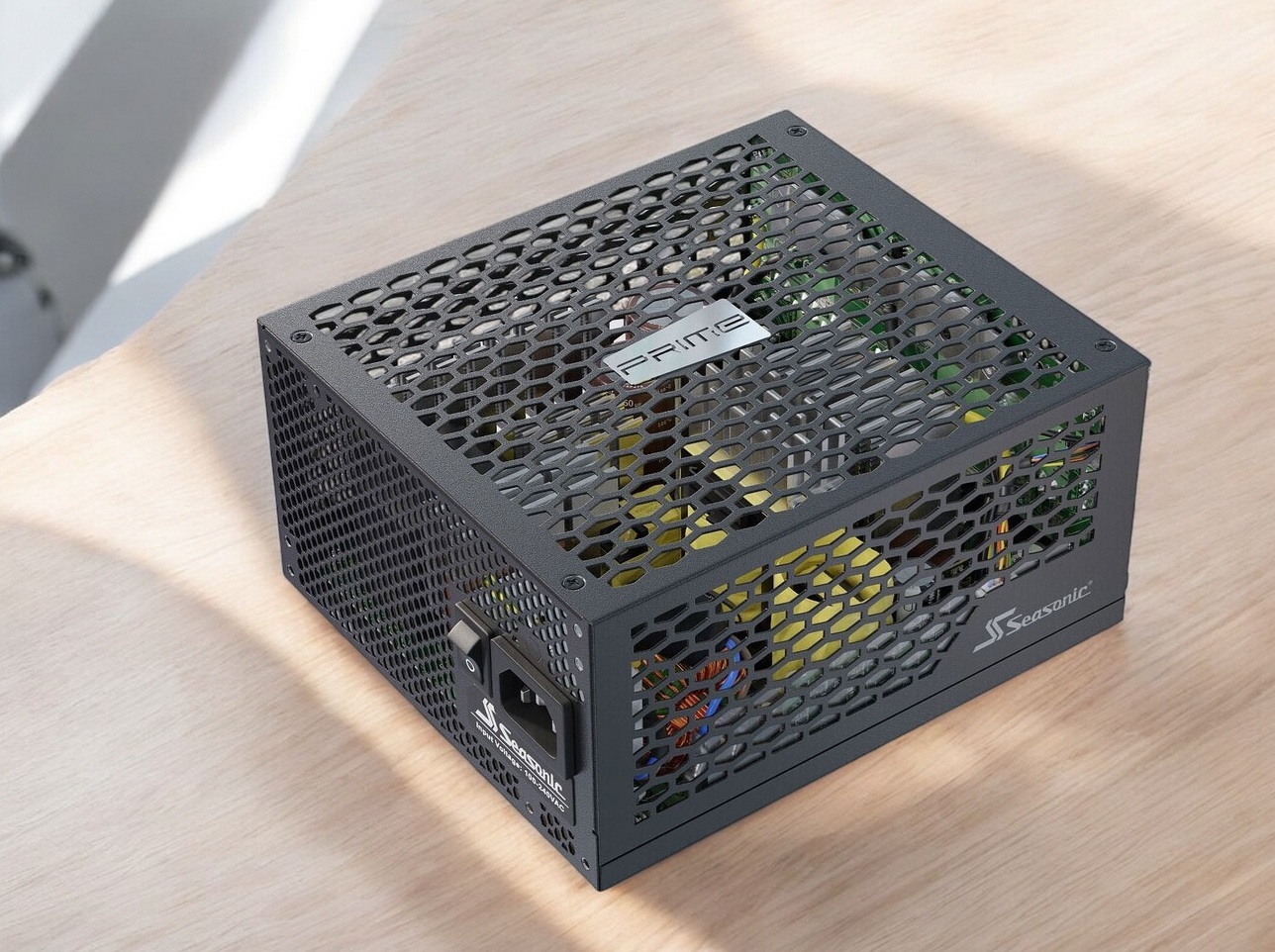 Seasonic выпустит 1000W бесшумный блок питания