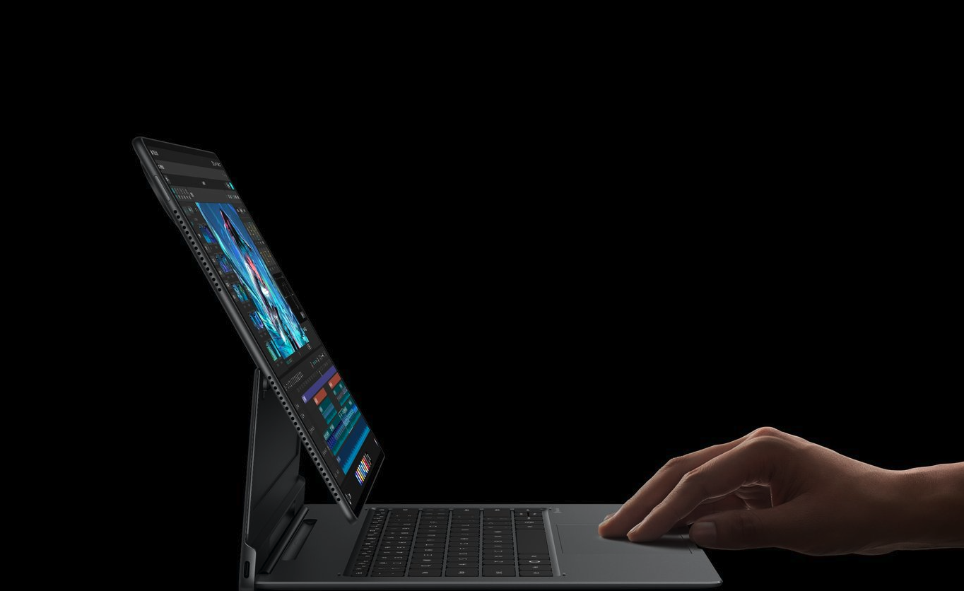 Huawei выпустила магнитную клавиатуру-подставку для своего планшета/ноутбука