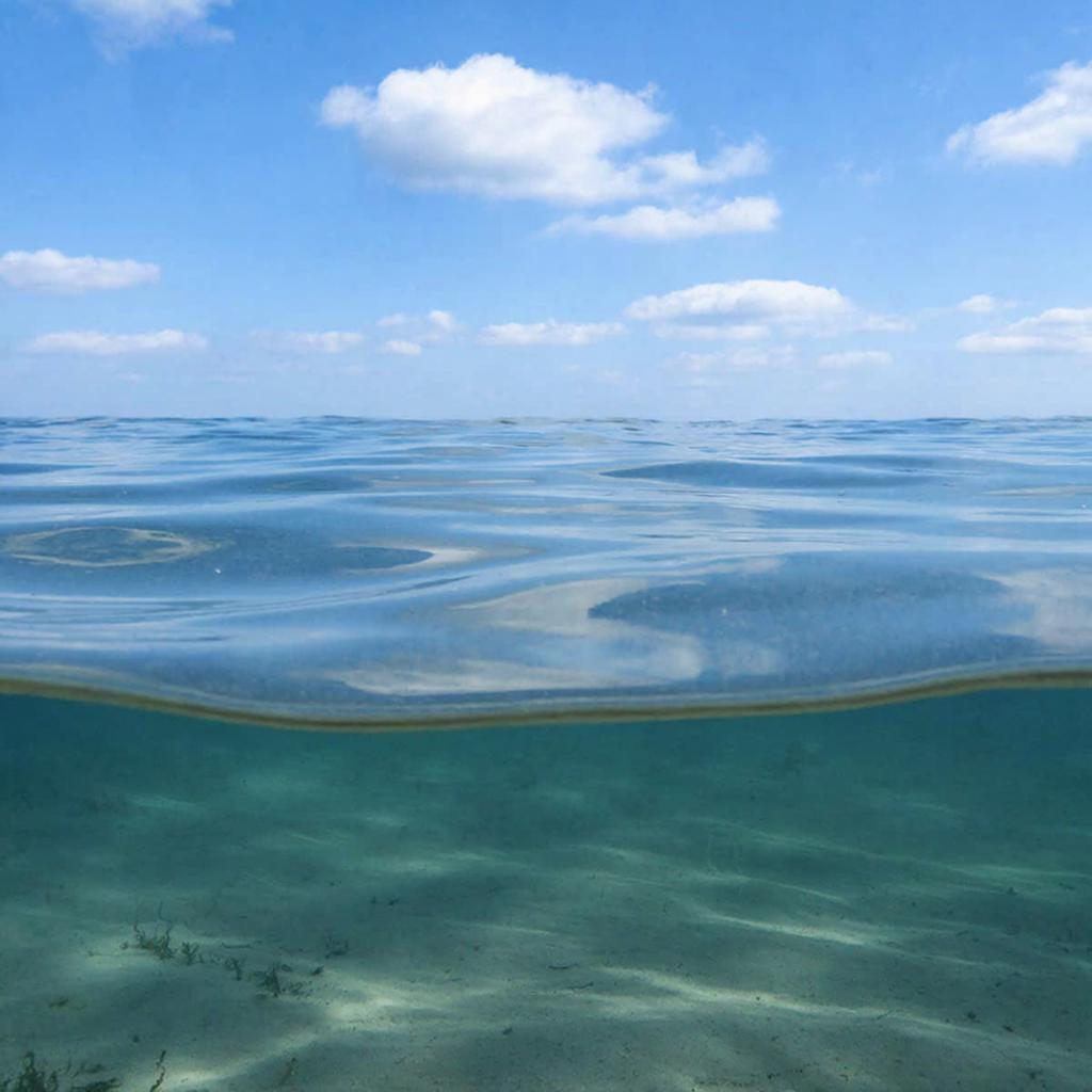 Учёные научились добывать воду из воздуха