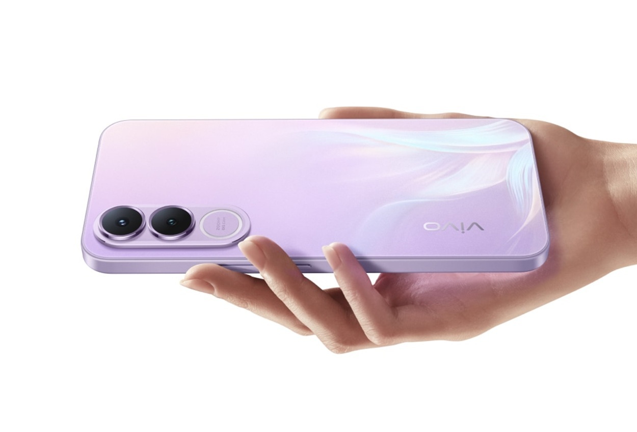 200-Мп камера и батарея на 7000 мАч за $380: Vivo представила V70 FE