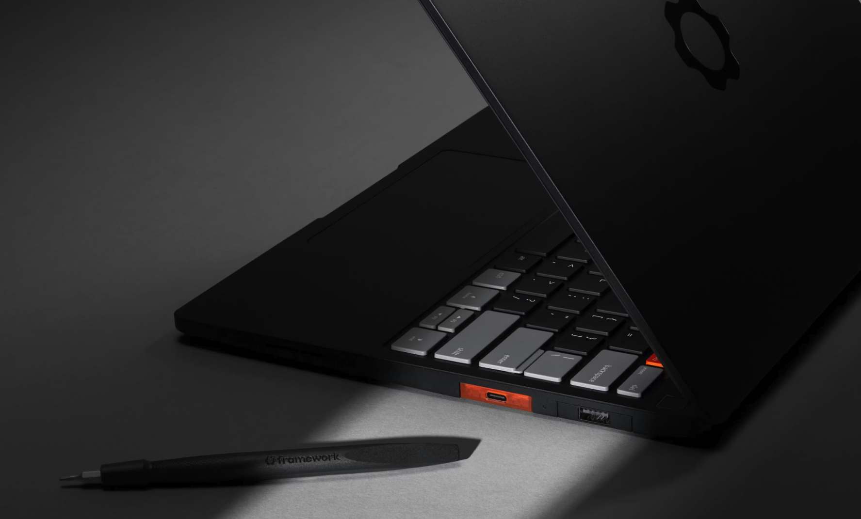 Framework полностью переработала модульный ноутбук Laptop 13 Pro