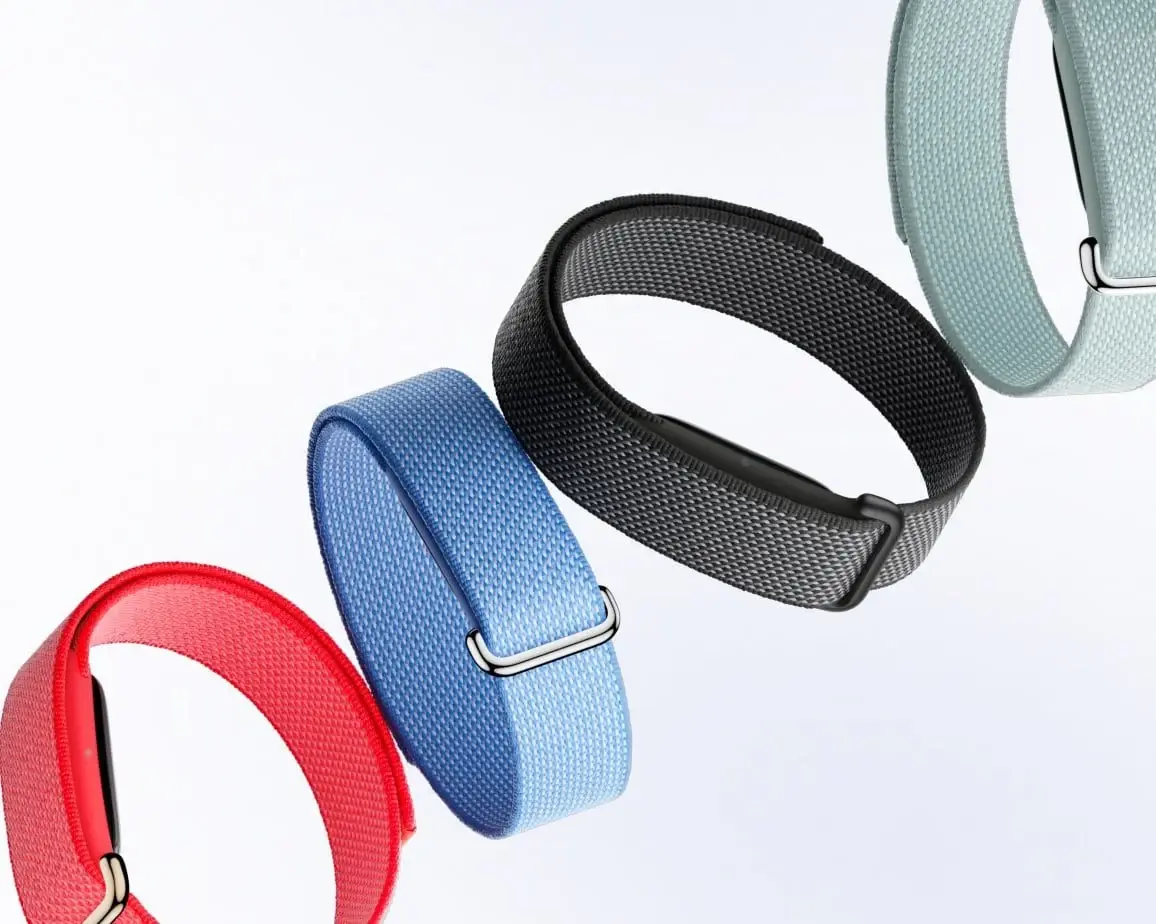 Вышел фитнес-браслет без экрана Google Fitbit Air