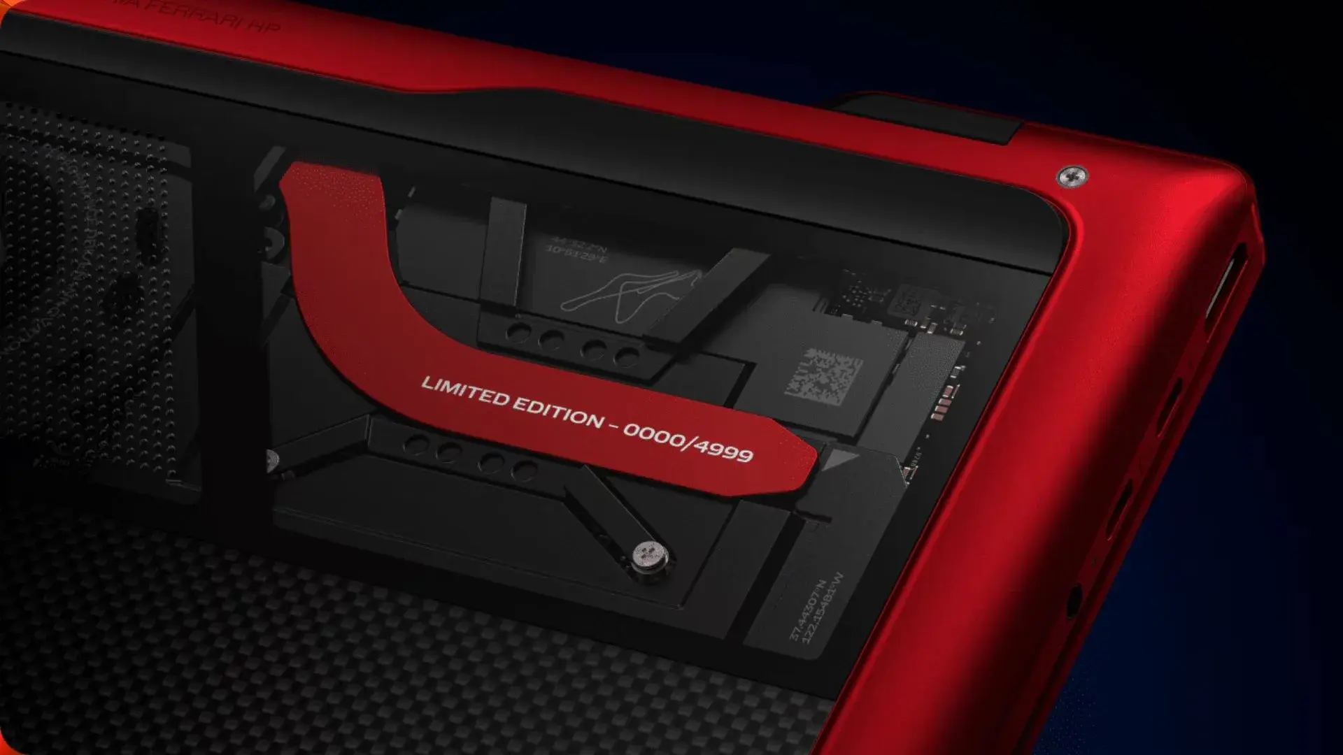 Ноутбук HP Limited Edition Scuderia Ferrari AI PC с подсветкой