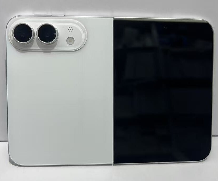 Так выглядит складной iPhone Fold