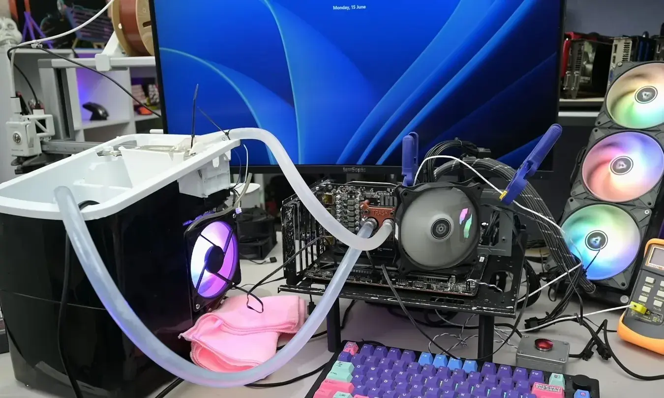 Блогер охладил RTX 3060 с помощью лёдогенератора
