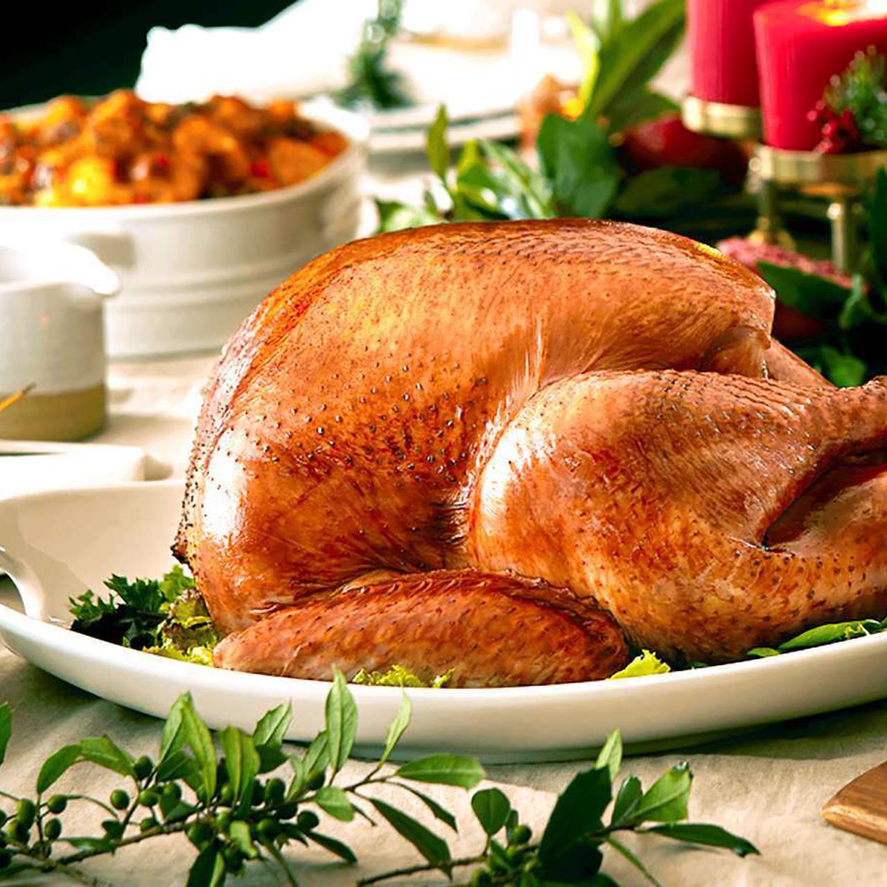 Почему индейка в Америке считается главным блюдом на День благодарения —  Ferra.ru