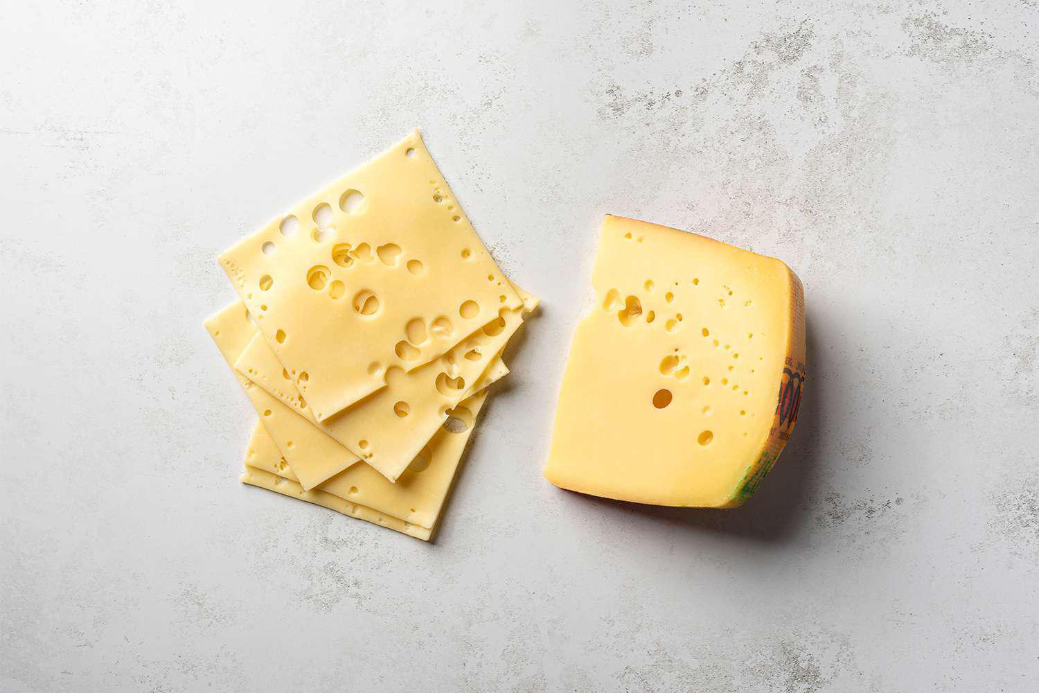 Учёные выяснили, какой сыр снижает уровень холестерина в крови