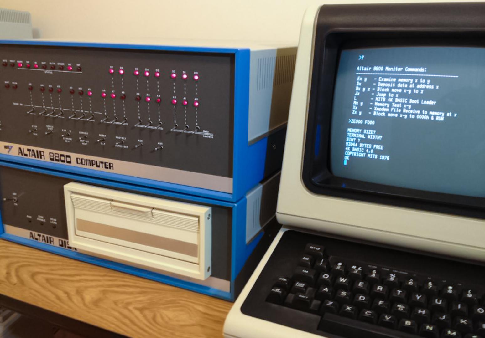 Micro-computadora Altair 8800