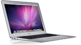 Apple MacBook Air 11,6''
11,6-дюймовый ноутбук Apple выпустила впервые. Такой MacBook Air появился в конце прошлого года и сразу стал довольно популярным. Оно, в общем-то, не удивительно: вся серия перешла из категории нишевых, почти имиджевых решений в стан компактных и производительных лэптопов. Даже самая компактная 11,6-дюймовая модель получила вдвое больше разъемов, чем прошлые 13,3-дюймовые, а заодно были снижены цены.
MacBook Air 11,6" выглядит очень стильно и, само собой, выполнен в стиле MacBook Pro. Но от последних «воздушные» Apple отличаются отсутствием оптического привода, и, как следствие, куда более тонким корпусом, сужающимся до 0,3 см в передней части. Схожесть двух линеек заключается в использовании алюминиевого unibody-корпуса, попутно служащим радиатором для отвода тепла. Так что нагрев для такого ноутбука — явление заурядное. Хорошо еще, что он проявляется под долгой нагрузкой.
На текущий момент 11,6-дюймовый Air является самым слабым лэптопом Apple. Он базируется на позапрошлой мобильной платформе Intel и может оснащаться двухядерным чипом Core 2 Duo SU9400 (1,4 ГГц) или SU9600 (1,6 ГГц). В базовом варианте доступно только 2 Гбайта памяти, но по отдельном заказу ее можно нарастить до 4 Гбайт. Жесткий диск не устанавливается вовсе — только SSD объемом 64 или 128 Гбайт. Из коммуникационных возможностей доступна только «беспроводка»: Wi-Fi и Bluetooth. В качестве видеокарты используется встроенная в чипсет GeForce 320M. Впечатляет вес устройства — чуть больше килограмма.
Таким образом, у Apple получился производительный и стильный CULV-ноутбук. Жаль только, что 4 Гбайта ОЗУ является нестандартной комплектацией, а цена стартует с отметки 45 тысяч рублей.

Apple MacBook Air 11,6''
11,6-дюймовый ноутбук Apple выпустила впервые. Такой MacBook Air появился в конце прошлого года и сразу стал довольно популярным. Оно, в общем-то, не удивительно: вся серия перешла из категории нишевых, почти имиджевых решений в стан компактных и производительных лэптопов. Даже самая компактная 11,6-дюймовая модель получила вдвое больше разъемов, чем прошлые 13,3-дюймовые, а заодно были снижены цены.
MacBook Air 11,6" выглядит очень стильно и, само собой, выполнен в стиле MacBook Pro. Но от последних «воздушные» Apple отличаются отсутствием оптического привода, и, как следствие, куда более тонким корпусом, сужающимся до 0,3 см в передней части. Схожесть двух линеек заключается в использовании алюминиевого unibody-корпуса, попутно служащим радиатором для отвода тепла. Так что нагрев для такого ноутбука — явление заурядное. Хорошо еще, что он проявляется под долгой нагрузкой.
На текущий момент 11,6-дюймовый Air является самым слабым лэптопом Apple. Он базируется на позапрошлой мобильной платформе Intel и может оснащаться двухядерным чипом Core 2 Duo SU9400 (1,4 ГГц) или SU9600 (1,6 ГГц). В базовом варианте доступно только 2 Гбайта памяти, но по отдельном заказу ее можно нарастить до 4 Гбайт. Жесткий диск не устанавливается вовсе — только SSD объемом 64 или 128 Гбайт. Из коммуникационных возможностей доступна только «беспроводка»: Wi-Fi и Bluetooth. В качестве видеокарты используется встроенная в чипсет GeForce 320M. Впечатляет вес устройства — чуть больше килограмма.
Таким образом, у Apple получился производительный и стильный CULV-ноутбук. Жаль только, что 4 Гбайта ОЗУ является нестандартной комплектацией, а цена стартует с отметки 45 тысяч рублей.