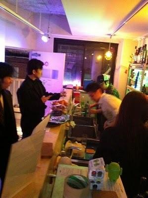 Два Donut с Eclair, пожалуйста!