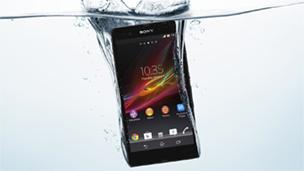 Настоящий флагман Sony. Предварительный обзор и видео Sony Xperia Z