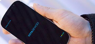 MWC 2014. Совсем другой. Первый взгляд на YotaPhone 2