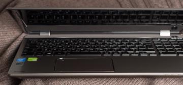 Средний класс по-японски. Обзор ноутбука Toshiba Satellite P50-A-K9M