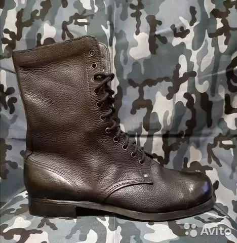 Берцы "маргеловки" с Авито. Маргелов внимательно относился к мировым военным трендам