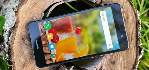 Обзор смартфона Huawei Y6II: ударим старой начинкой по новым конкурентам!