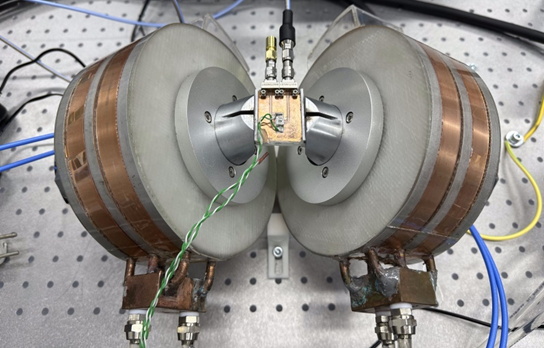 В МФТИ создали миниатюрный детектор микроволн для спутников, медицины и 5G