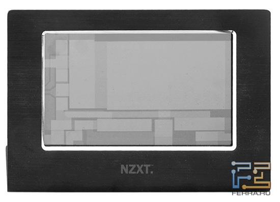 Рамка вокруг дисплея выполнена из внушительной толщины алюминиевого листа