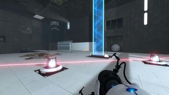 Порой подземный комплекс в Portal 2 рушится прямо на наших глазах