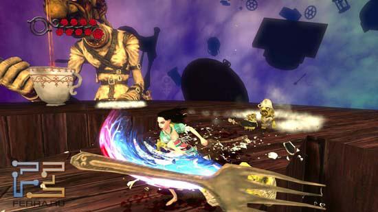 Алиса в ярости — еще бы, за хорошие бонусы в Alice: Madness Returns предстоит как следует бороться